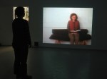 illumination,installation vidéo de manon labrecque,disparition,chants bouddistes,lecture
